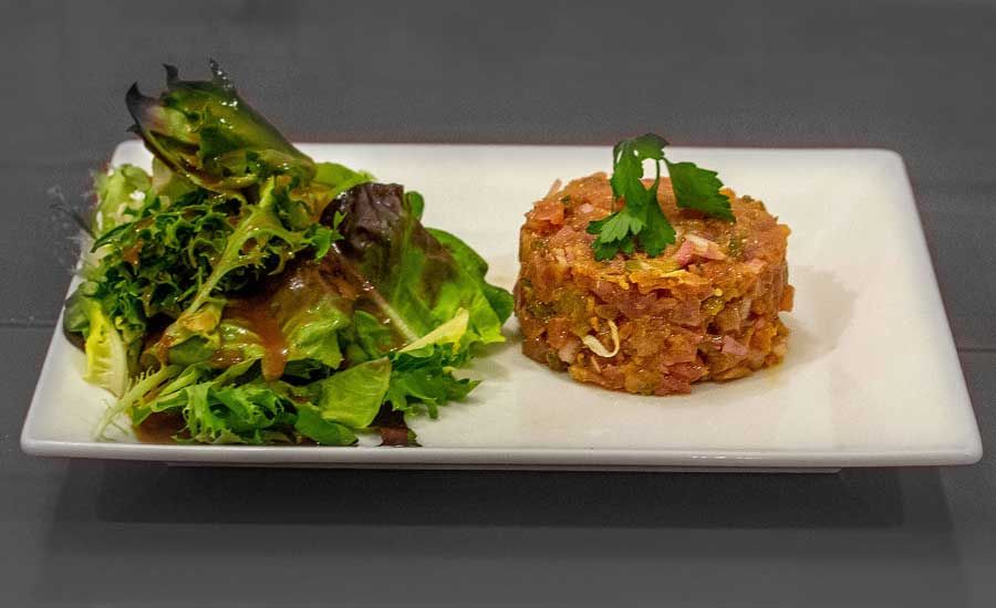 Tartare de saumon frais à l’aneth